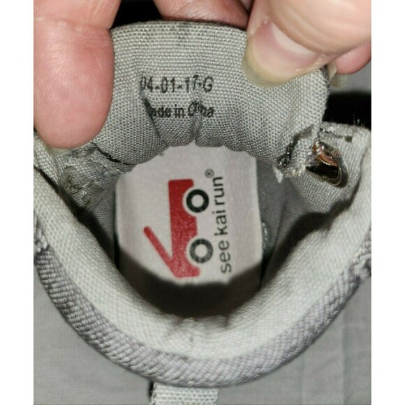 See Kai Run High Top Sneakers 4.5 - Picture 3 of 8